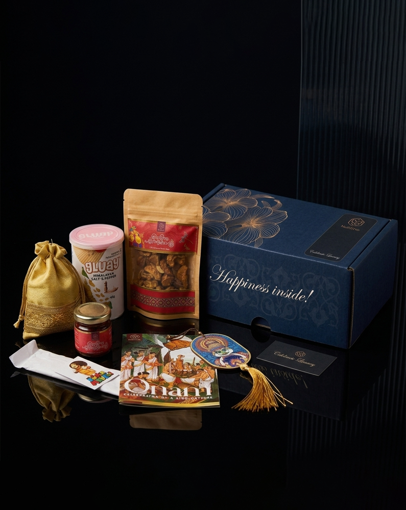 Thumbappoo Onam Hamper